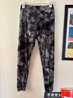 Kids Tie-Dye Black & Gray Leggings